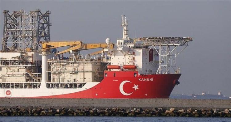<p>19 Ekim 2020'de Haydarpaşa Limanı'na ulaşan Kanuni, 13 Kasım 2020'de Haydarpaşa Limanı'ndan Karadeniz'e doğru yola çıktı. </p>