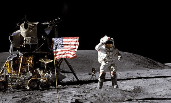 <p><span style="color:#B22222"><strong>APOLLO 11 (20 TEMMUZ 1969)</strong></span></p>