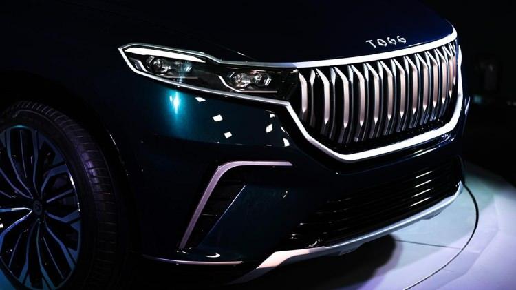 <p>TOGG 4x4 modelinin önümüzdeki aylarda üretime başlanması ve 2025 yılında yollarda görüleceği tahmin ediliyor.</p>