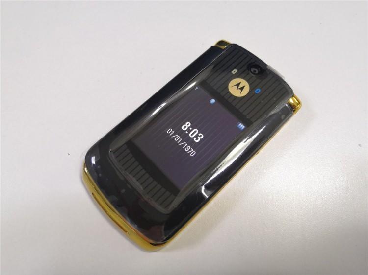 <p><span style="color:#B22222"><strong>MOTOROLA RAZR2 </strong></span></p>
