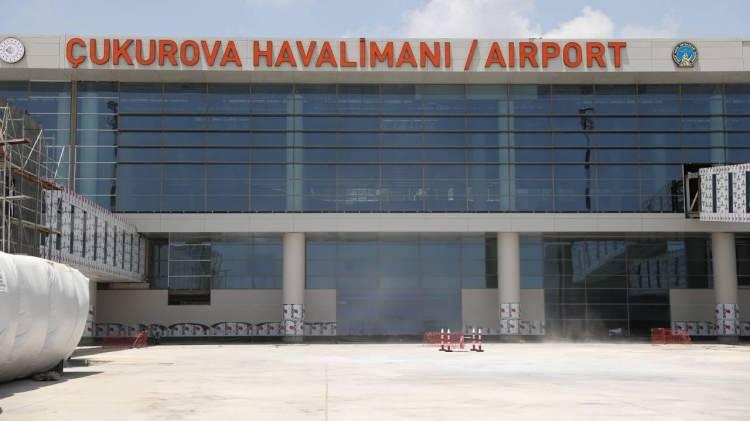 <p>Bugüne kadar ülkemizde Ordu-Giresun ve Rize-Artvin Havalimanları bu yaklaşımın güzel örnekleridir. Yine bölgesel bir havalimanı olan Bayburt-Gümüşhane Havalimanı ve Yozgat Havalimanı projelerimizin çalışmalarına da hızla devam ediyoruz.” dedi.</p>
