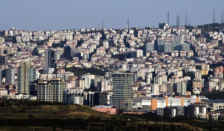 <p> İşte bunu fark etmeleri gereken bir eğitim var. O eğitimi vermek için de bunun araştırılması gerekiyor. Dolayısıyla biz her konuda hizmet üreten ve yapan bir yapıyız" diye konuştu.</p>

<p> </p>
