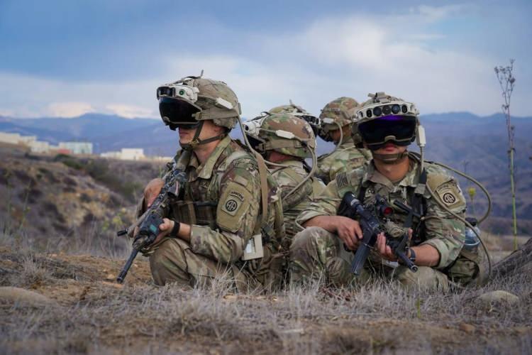 <p><strong>ASKER SAYISI:  1 MİLYON 328 BİN</strong></p>
