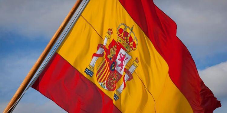 <p>Bu hamle İspanyol Hava Kuvvetleri'nin modernizasyon sürecinin bir parçası olarak değerlendirilirken, hava kuvvetlerinin eğitim ve taşıma kapasitelerini artıracak bir hamle olacağı da belirtiliyor.</p>