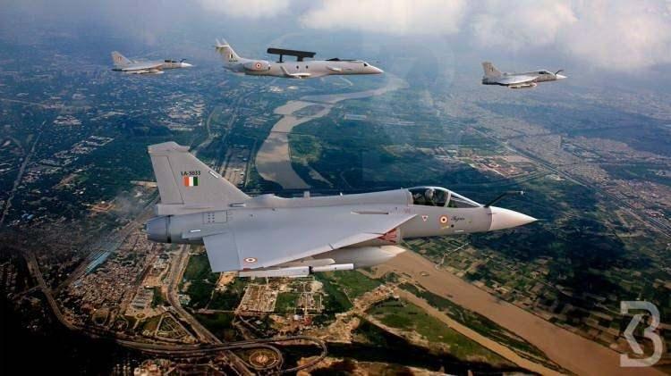 <p><span style="color:#B22222"><strong>1) TEJAS MK-1A | HİNDİSTAN</strong></span></p>