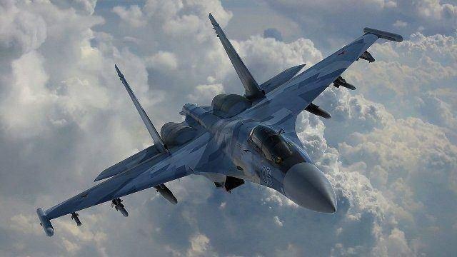 <p><strong><span style="color:#B22222">SUKHOI SU 35SM | RUSYA</span></strong></p>