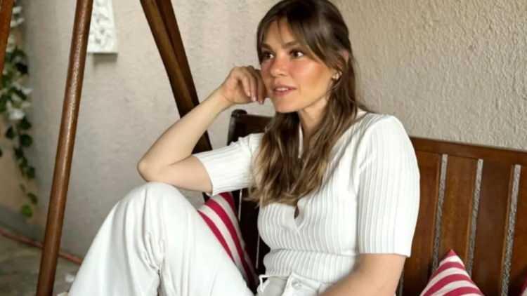 <p><span style="color:#B22222"><strong>Aslı Enver</strong></span></p>
<p><strong>Haliç Üniversitesi Tiyatro Bölümü</strong></p>