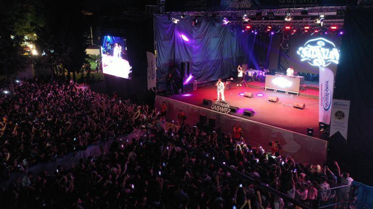 <p>Ayrıca alanda festival boyunca kültür, sanat, yöresel yemek kültürü ve el sanatları tanıtımı, yöresel halk oyunları gösterileri ile yöresel müzik dinletilerinin de yapılması planlanıyor.</p>
