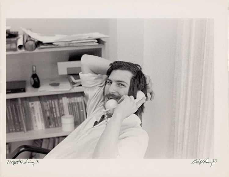 <p><strong>BİR SONRAKİ GALERİ</strong></p>
<p> </p>
<p><span style="color:#B22222"><strong>STEVE JOBS İMZALI REKLAM NOTU ÇUVAL DOLUSU PARAYA SATILDI!</strong></span></p>
<p> </p>