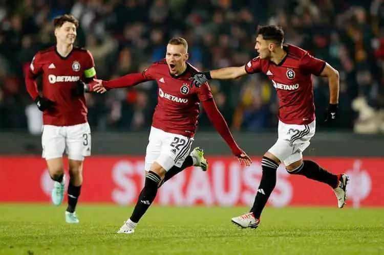 <p>10- Çekya - 34.550</p>
