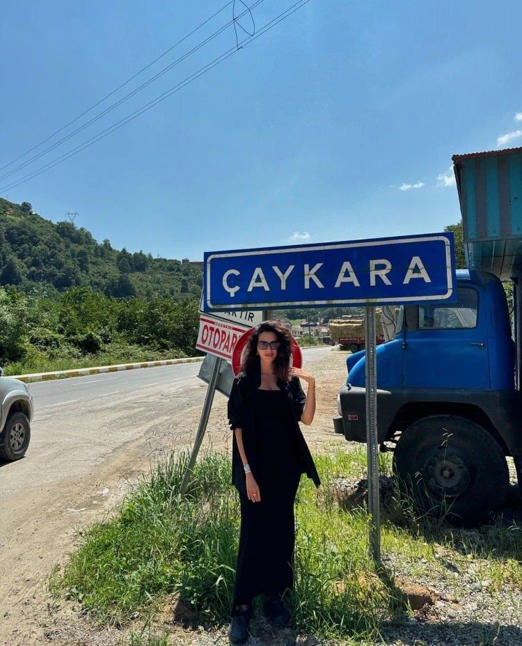 <p><strong>Kısa süre içerisinde hızla yayılan haber üzerine Melisa Aslı Pamuk'un bebek müjdesi sosyal medyadan adeta beğeni yağmuruna tutulurken ünlü oyuncudan ilk paylaşım geldi. </strong></p>
<p> </p>