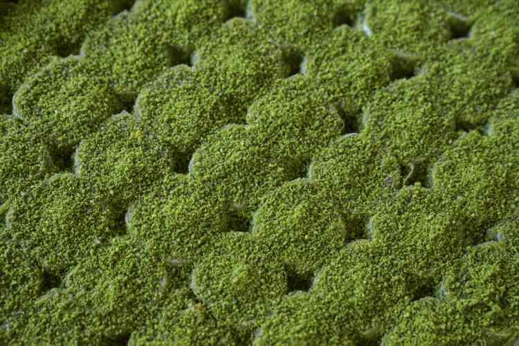 <p>Kayseri'de baklavanın sahiplenilmesinin ise Gaziantep cephesinden nasıl karşılanacağı merak ediliyor. Bu tatlı tartışmanın kazananı ise Gaziantep olacak gibi duruyor...</p>

<p> </p>
