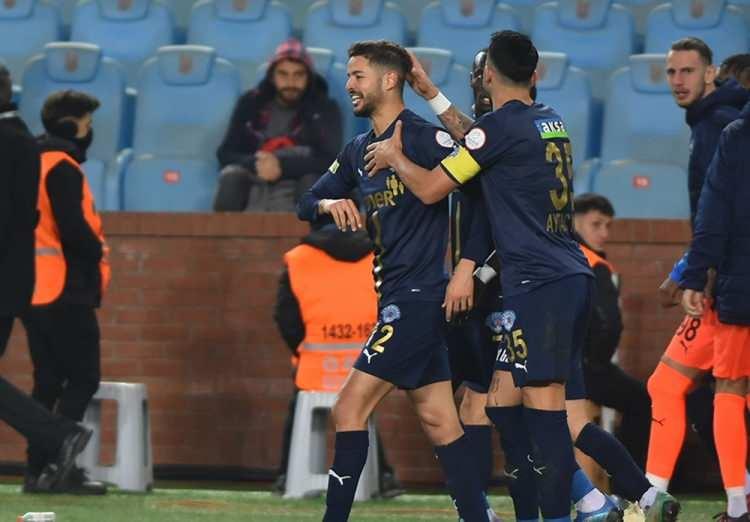 <p><strong>302 - Adana Demirspor - Kasımpaşa / Süper Lig</strong></p>
