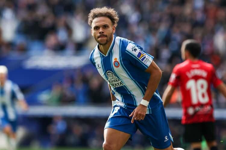 <p>Satın almak istediği Espanyol formasını 2 sezon giyen Martin Braithwaite, İspanyol ekibiyle toplamda 78 maça çıktı.</p>
