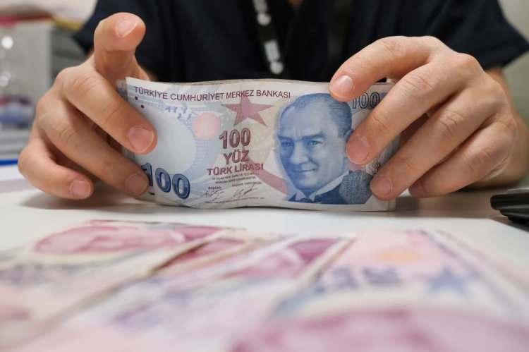 <p><strong>ŞEKERBANK -</strong></p>
<p> </p>
<p>Şekerbank maaş aralıklarına göre 12.000 TL'ye varan emekli promosyon kazanma fırsatı sunuyor.</p>
<p> </p>
<p>Buna göre maaş aralığı:</p>
<p>- 0-9.999 TL aralığında ise 5.000-TL;</p>
<p> </p>
<p>- 10.000-14.999 aralığında ise 8.000-TL;</p>
<p> </p>
<p>- 15.000-19.999 aralığında ise 10.000-TL;</p>
<p><br />
- 20.000 ve üzeri ise 12.000 TL olanlar emekli promosyon ödemesi alabilir.</p>