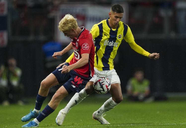 <p>Bu sonucun ardından deplasmanda rakibine boyun eğen Fenerbahçe, tur için ümidini İstanbul'a bıraktı.</p>