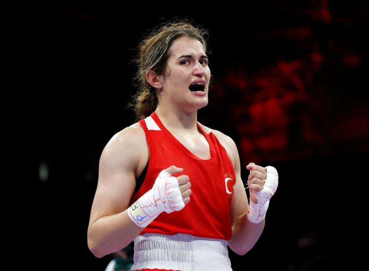<p>Esra Yıldız Kahraman - (Boks) - Bronz Madalya</p>