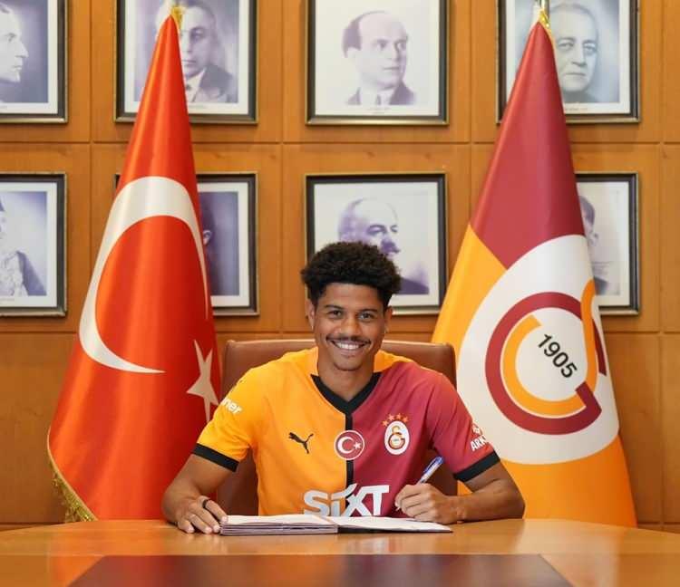 <p>Faslı futbolcuyu ise 18 milyon euro ile Galatasaray'ın yeni transferi Gabriel Sara takip etti.</p>
