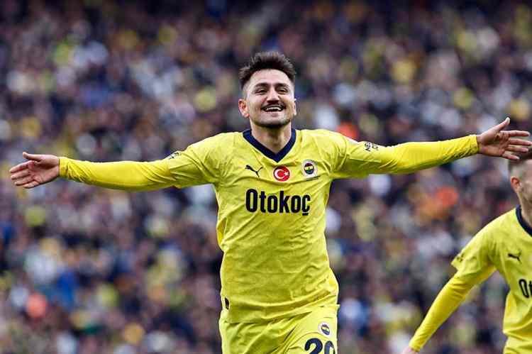 <p>4 - Cengiz Ünder (Fenerbahçe): 15 milyon euro</p>
