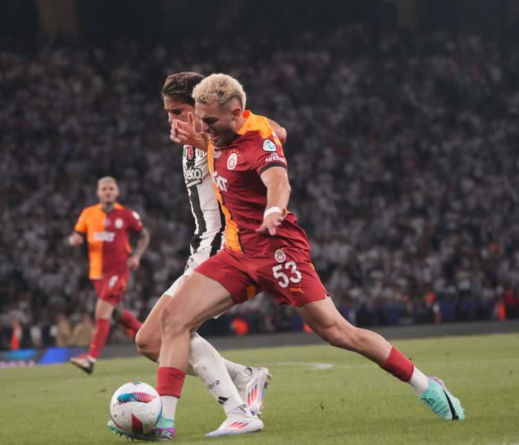 <p><span style="color:#B22222"><strong>Şampiyonluk yarışında favoriler şaşırtmadı!</strong></span></p>
<p> </p>