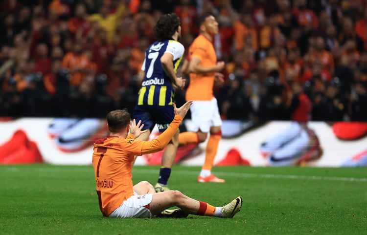 <p>Katılımcılara, 3 büyükler dışındaki takımların medyada daha az yer bulmasının adil olup olmadığını sorduğumuzda cevaplar bir hayli ilginç çıktı. Katılımcıların büyük çoğunluğu 3 büyüklerin taraftarı olmasına rağmen, medyada yer alma paylarını adil bulmayanların oranı %85 olurken, yalnızca %15’i bu durumu adil bulduğunu belirtti.</p>
<p> </p>