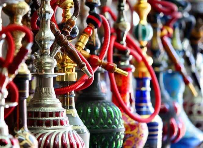 <p>Nargilelik t&uuml;t&uuml;n mamul&uuml; i&ccedil; ambalajı &uuml;zerine &uuml;retim tarihi ve kodlama bilgisi yazılacak. Bu paketler, silindir şeklinde olamayacak.</p>

<p>&nbsp;</p>
