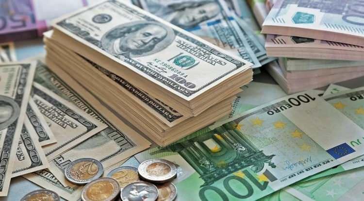 <p><strong>4.92 TRİLYON DOLAR</strong></p>
