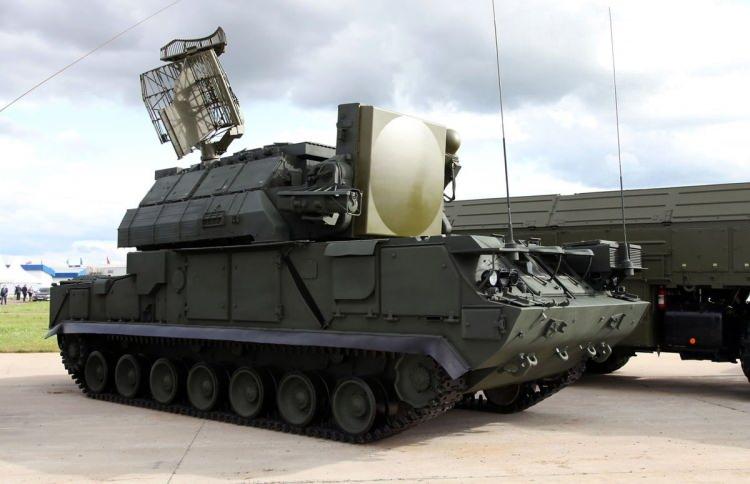 <p>Makalede şu analizler de vurgulandı: <strong>"Doğu Ege adalarında halihazırda drone karşıtı bir şemsiye var ancak bunun genişletilmesi gerekiyor.</strong></p>
