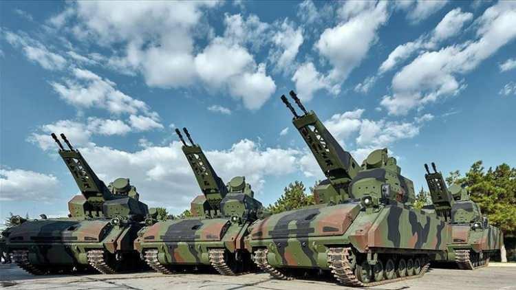<p>"Korkut" kundağı motorlu alçak irtifa hava savunma silah sistemi Türk Silahlı Kuvvetleri'nin vurucu gücünü oluşturuyor.</p>
