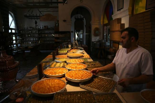 <p><strong>Kayseri'den yükselen bir ses baklavanın kendilerine ait olduğunu söyledi.</strong></p>

<p> </p>
