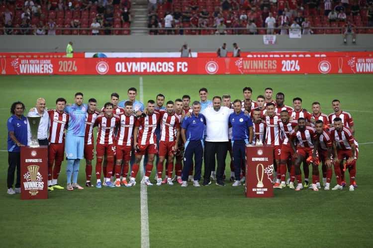 <p>Olympiakos</p>
