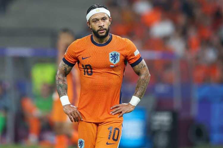 <p>Memphis Depay</p>
