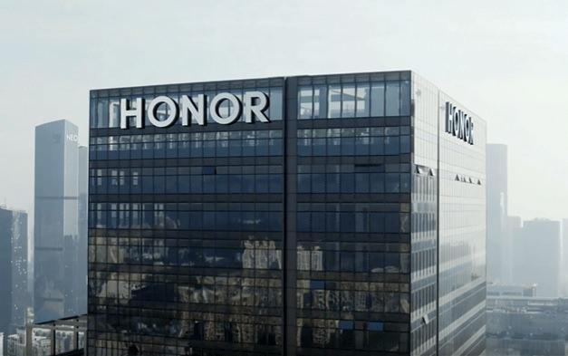 <p><span style="color:#B22222"><strong>HONOR TELEFONLAR</strong></span></p>
