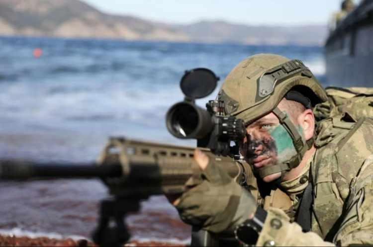<p>7: Amerika Birleşik Devletleri (1/2CR)</p>
