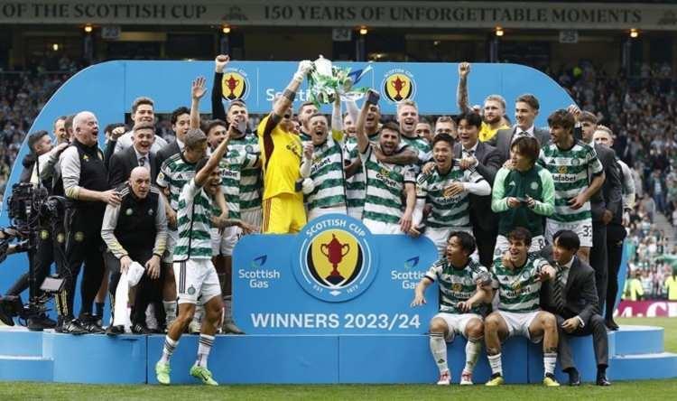 <p>CELTIC:</p>
<p><br />
<br />
116 KUPA</p>