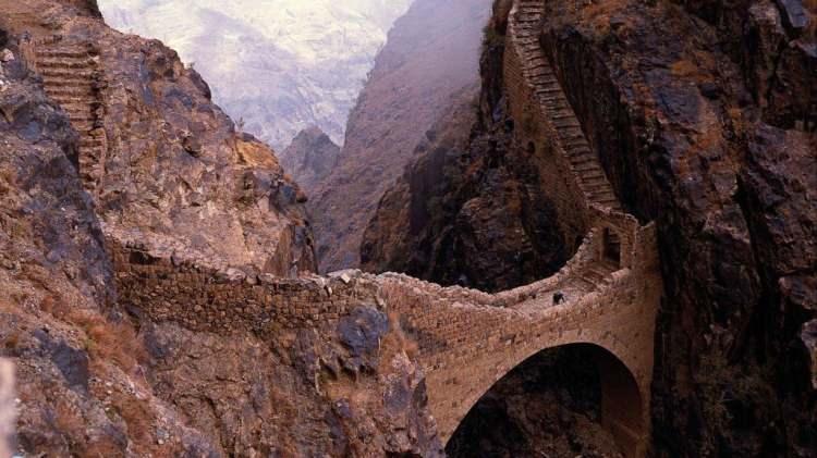 <p> Shahara Köprüsü</p>
<p> </p>
<p>Yemen</p>