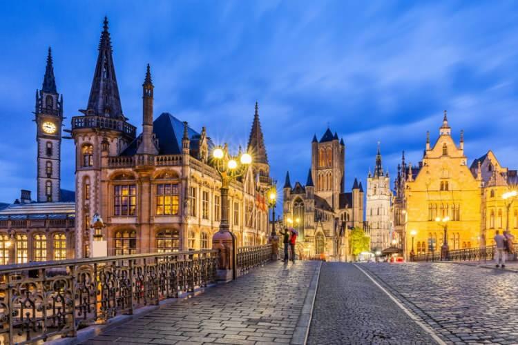 <p><strong><span style="color:#B22222">LÜKSEMBURG </span> |  65</strong></p>
