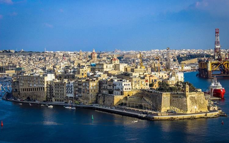 <p><strong><span style="color:#B22222">MALTA</span>  |  64</strong></p>
