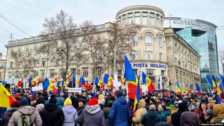 <p><strong><span style="color:#B22222">MOLDOVA  </span>|  63</strong></p>
