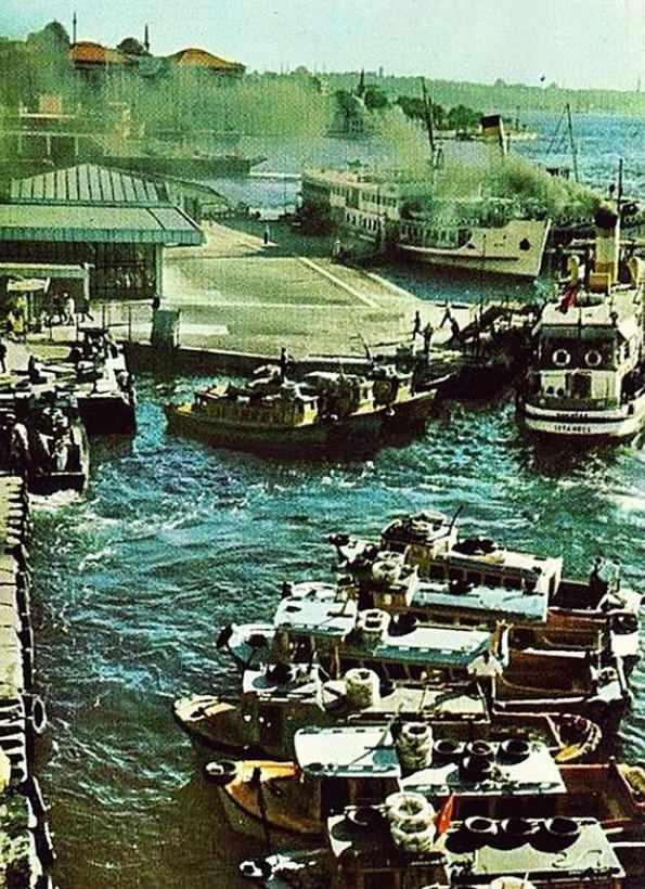 <p><strong>ÜSKÜDAR 70'LER</strong></p>