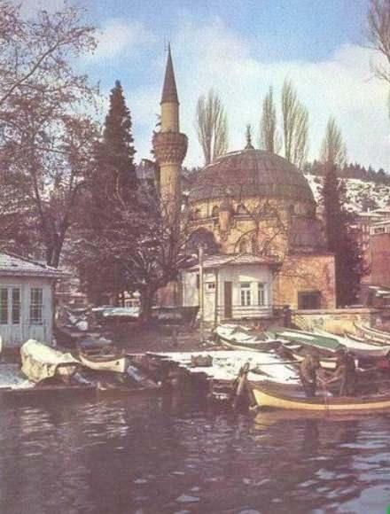 <p><strong>BEBEK CAMİİ</strong></p>