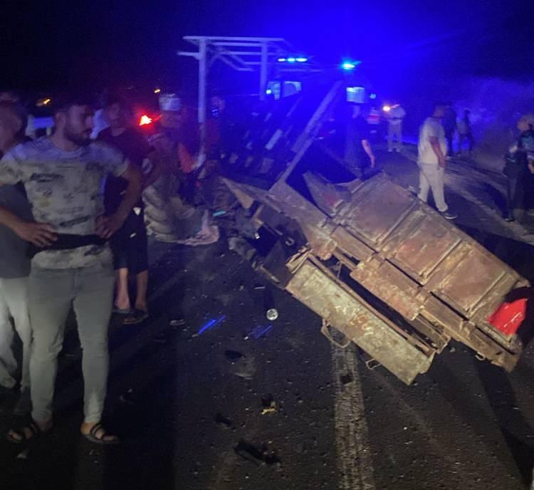 <p>Kaza, saat 20.30 sıralarında Mardin- Diyarbakır yolundaki kırsal Yukarıkonak Mahallesi'nde meydana geldi.</p>
