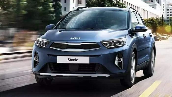 

<p>Kia otomotiv firması ise, Stonic SUV otomobil modeli ile sıfır SUV satın almak isteyen birçok insanın ilgi odağı olabiliyor. Zira Kia Stonic modeli, pek çok farklı otomotiv firmasının sunduğu SUV modellerine kıyasla uygun fiyatlı olarak gündeme geliyor. Ayrıca bazı Fiat Egea Sedan versiyonlarından bile ucuz.</p>
<p>

</p>
<p>​</p>
<p>
”/><br />
						</figure>
</p></div>
</p></div>
<p>								<!-- Scroller Status / Loading --></p>
<p>				<input id=