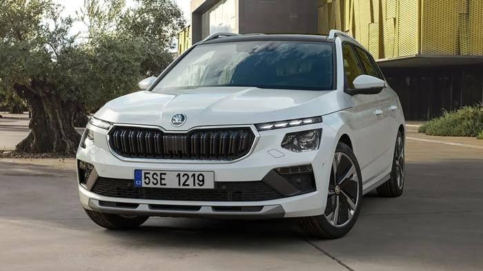 <p>Skoda Kamiq SUV otomobil modelinin güncel fiyat listesi kontrol edildiğinde, 2024 model yılı Elite 1.0 TSI 115 PS DSG versiyon aracın 1.569.900 TL'den satışa çıkartıldığı görüldü. Bunun yanı sıra Fiat Egea Sedan Limited 2024 model yılı 1.5 T4 Hibrit 130 HP AT versiyon otomobilin kampanyalı olarak 1.592.900 TL'den satışa sunulduğu gözlemlendi.</p>
<p> </p>