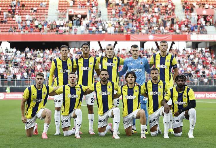 <p>İşte Fenerbahçe'nin UEFA Avrupa Ligi'nde eşleşmesi muhtemel takımlar: <br />
 </p>
