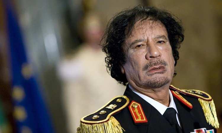 <p><span style="color:#B22222"><strong>9- Muammer Kaddafi</strong></span></p>
<p> </p>