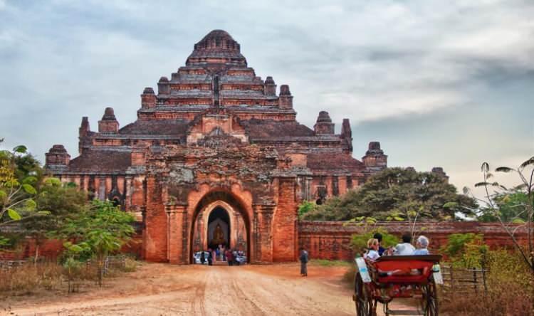 <p><strong><span style="color:#B22222">45) MYANMAR</span> | 52.5 MİLYON</strong></p>
<p> </p>
<p><strong>Mevcut Nüfus: 55 milyon</strong></p>