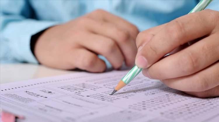 <p>YKS 2024 yerleştirme sonuçlarında Anadolu İmam Hatip Liseleri önemli başarılar elde etti. İşte bunlardan bazıları:</p>
