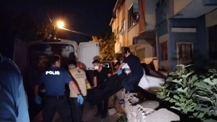 <p>D100 karayolunda Tuzla ile Maltepe arasında yıllardır her gün kilometrelerce yürüyen, yolu düzenli kullanan sürücülerin sık sık karşılaştığı Selami Salman, sosyal medyada ve basında yer almıştı. </p>
