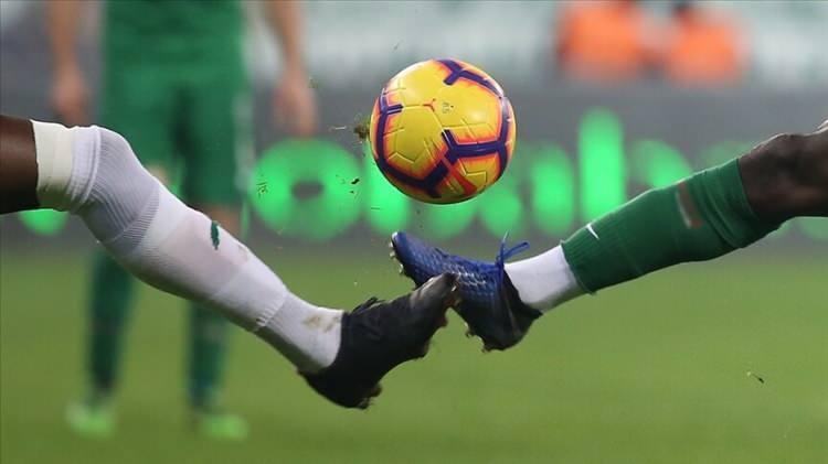 <p>Yolu Trendyol Süper Lig'den geçen ve Süper Lig devleri ile pek çok kez bu dönemde anılan birçok futbolcu yeni takımlarına imza attı. <br />
</p>